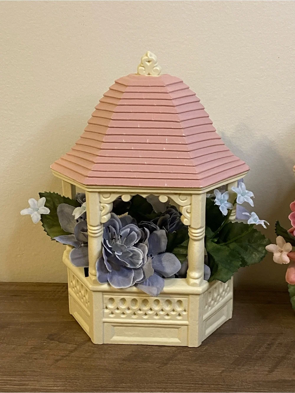 Burwood Products Wall Planters Vintage Gazebo MCM 1989 Pair Cottagecore Decor
